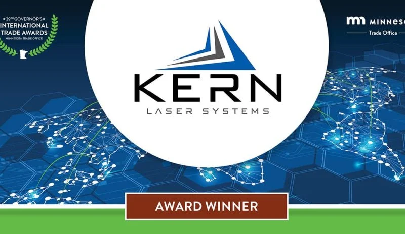 Kern Laser Systems executive receiving Governor International Trade Award